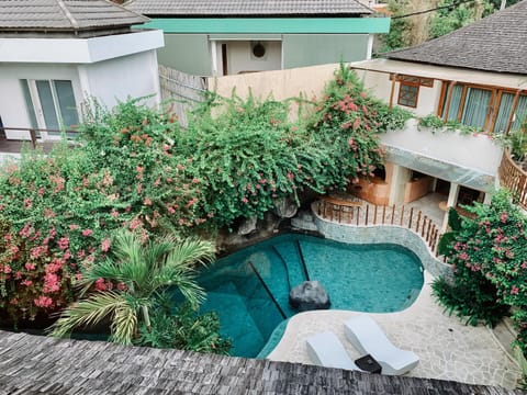 Pool view, Swimming pool