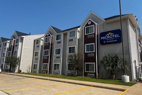 Microtel Inn & Suites by Wyndham Houston/Webster/Nasa/Clearlake Hôtel in Nassau Bay