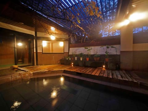 Hot Spring Bath, Open Air Bath