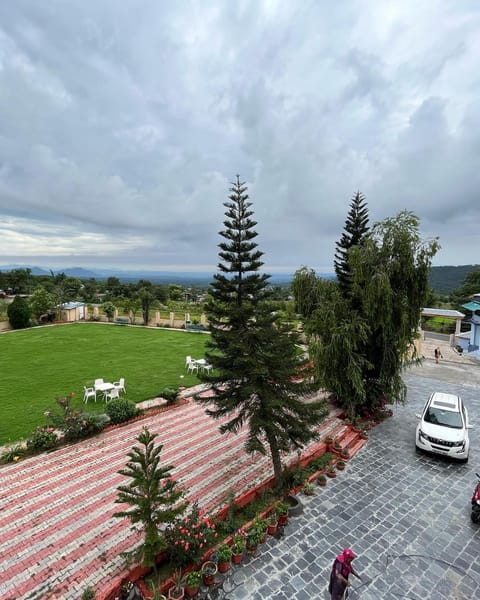 Pops Resort Resort in Himachal Pradesh