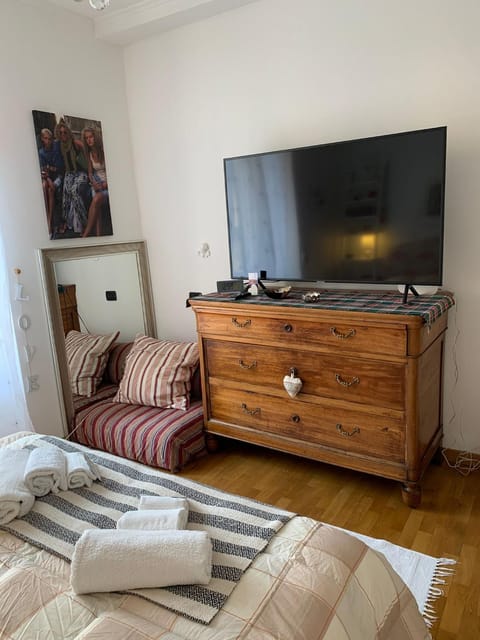 TV and multimedia, Bedroom