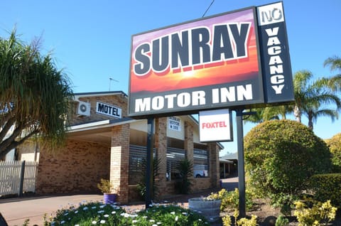 Sunray Motor Inn Motel in Toowoomba