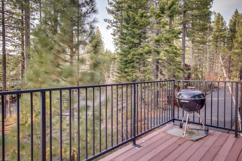 Tahoe City Retreat Apartment in Dollar Point