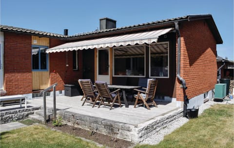 Gorgeous Home In Visby With Sauna Maison in Visby