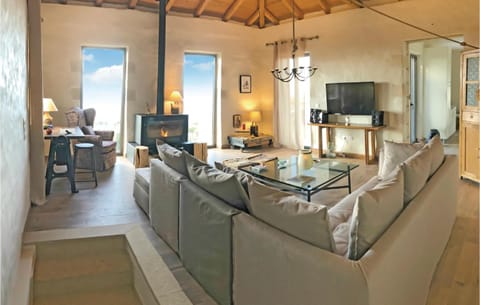 Stunning Home In Kardamyli With Wifi Casa in Messenia