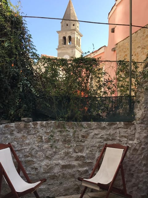 Patio, Balcony/Terrace