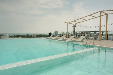 Pool view, Swimming pool