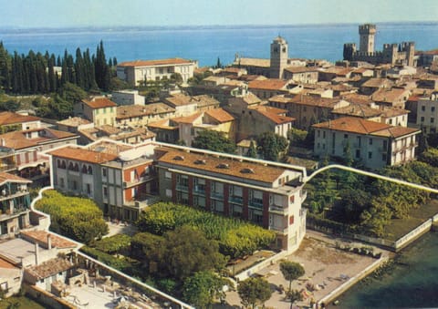 Area and facilities
