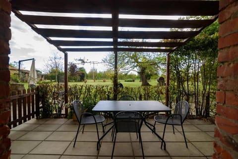 Patio, Balcony/Terrace