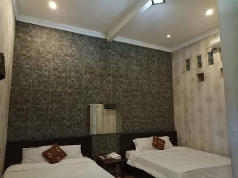 Penginapan & Guest House Mbok Dhe Borobudur Urlaubsunterkunft in Special Region of Yogyakarta
