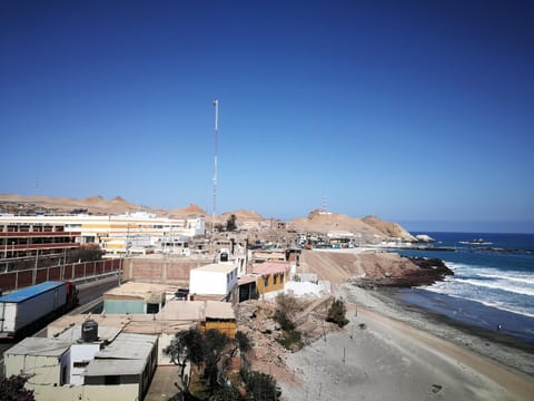 Meflo Playa Grande Hotel in Department of Arequipa