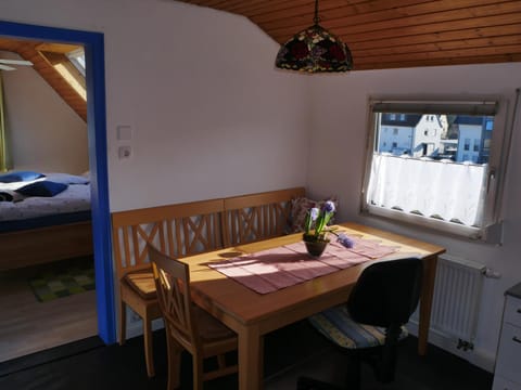 Kitchen or kitchenette, Photo of the whole room, Seating area, Dining area