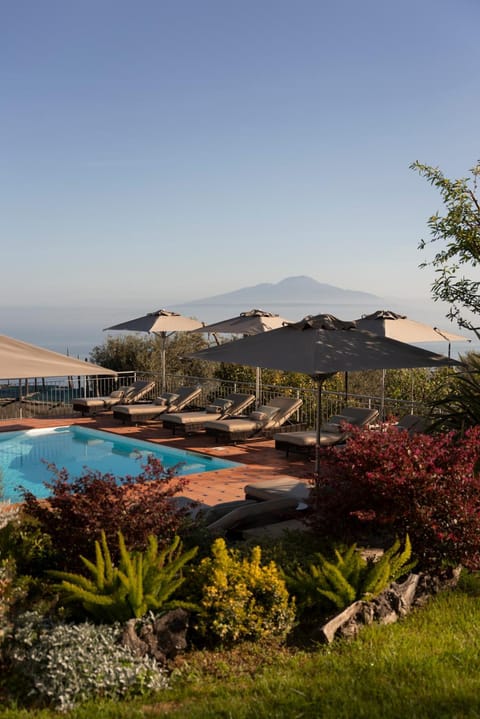 Day, Natural landscape, Pool view, Swimming pool