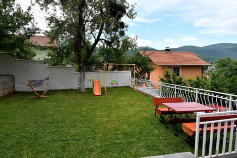 Patio, Children play ground, Garden, Balcony/Terrace, Evening entertainment, Garden view