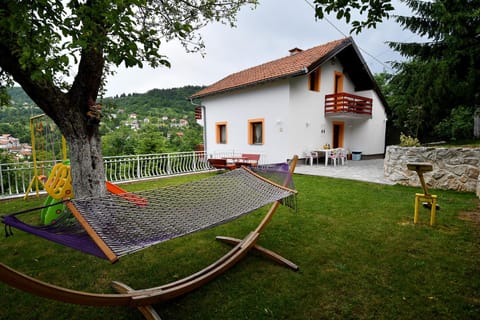 Garden, Balcony/Terrace