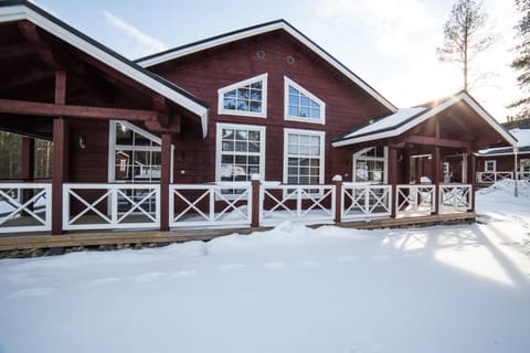 Facade/entrance, Spring, Day, On site, Mountain view