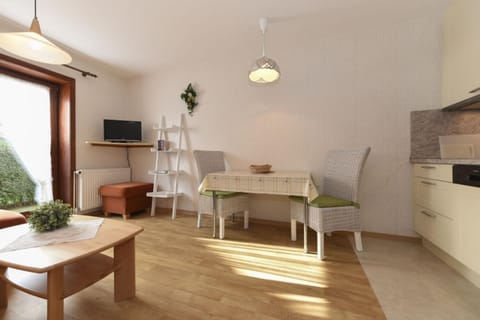 Schleswig-Holstein Whg 02 EG re Apartment in Nordfriesland