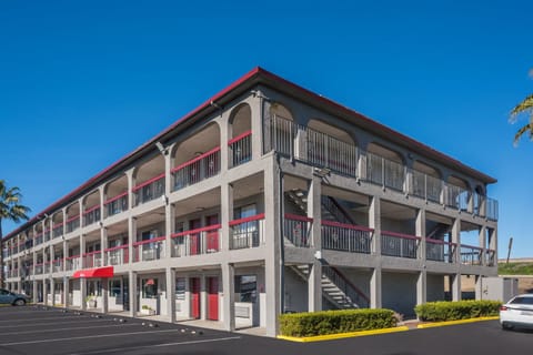 Red Roof Inn Stockton Motel in Stockton