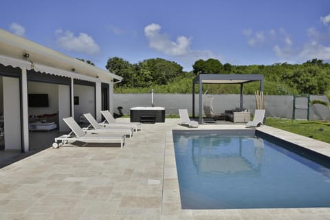 Patio, Swimming pool