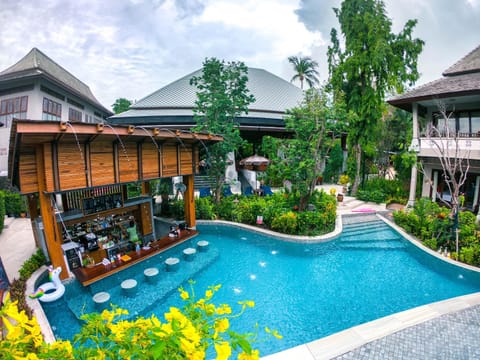 Chaweng Garden Beach Resort - SHA Plus Resort in Ko Samui