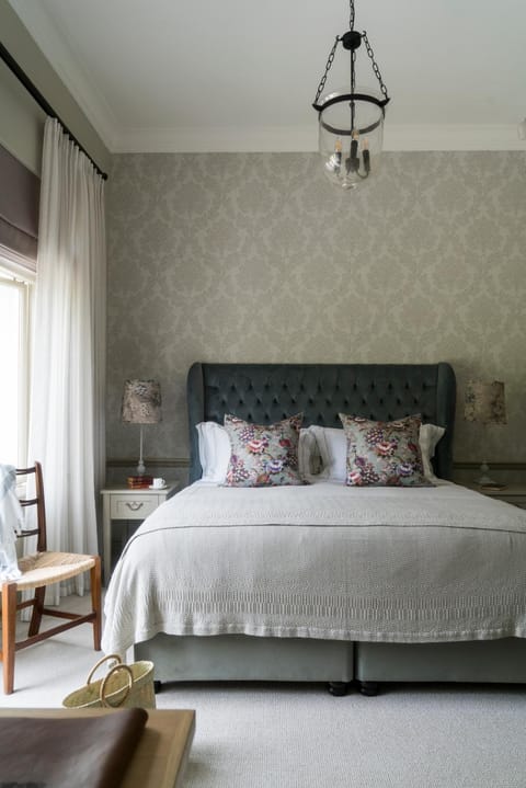 Cape Vue Country House Bed and Breakfast in Franschhoek