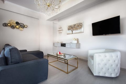 Royalty Suites Loft Apartamento in Nikiti