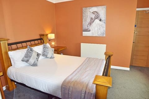 Dovedale Hotel and Restaurant Hotel in Cleethorpes