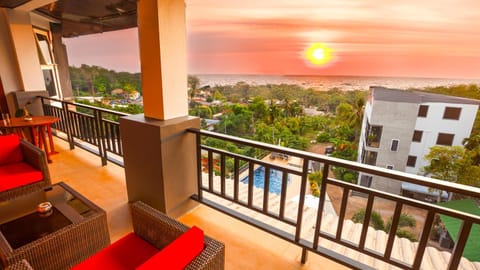 Natural landscape, View (from property/room), Balcony/Terrace, Sea view, Sunset