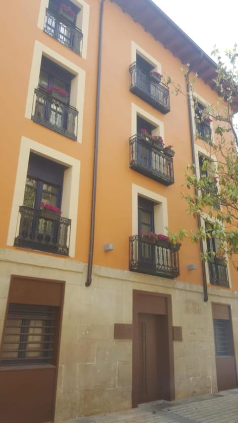 Albergue Logroño Centro Hostel in Logrono