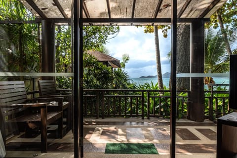 View (from property/room), Balcony/Terrace, Garden view, Sea view