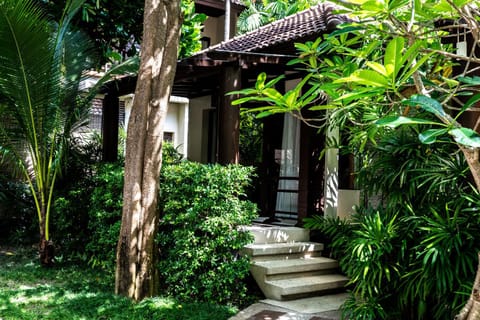 Garden, Bathroom, Balcony/Terrace, Garden view, Bath