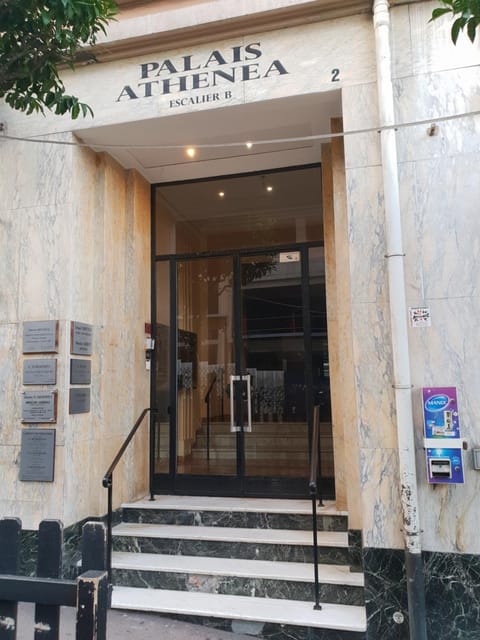 Facade/entrance, Property logo or sign