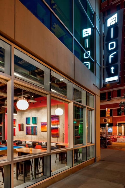 Aloft Fort Worth Downtown Hotel in Fort Worth