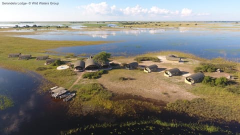 Property building, Day, Natural landscape, Bird's eye view, River view