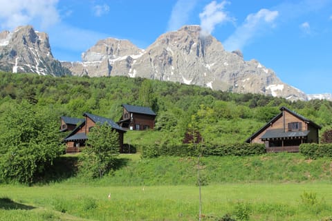 Property building, Spring, Hiking, Mountain view