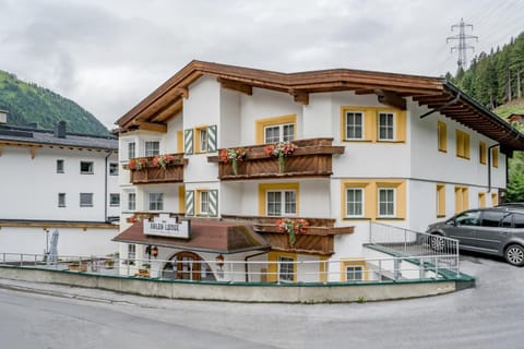 Arlen Lodge Hotel Hôtel in Saint Anton am Arlberg