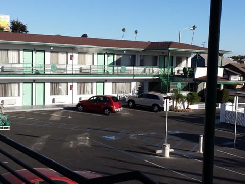 Travelers Beach Inn Motel in Ventura