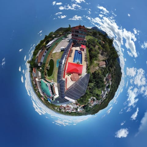 Facade/entrance, Shopping Area