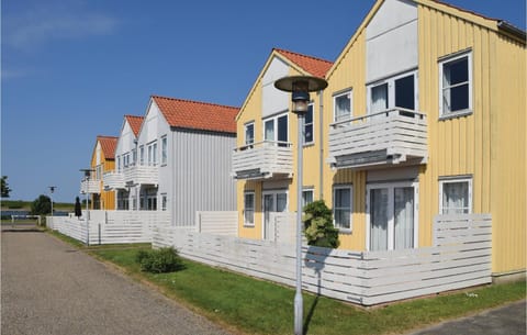 Awesome Apartment In Rudkbing With House Sea View Copropriété in Rudkøbing