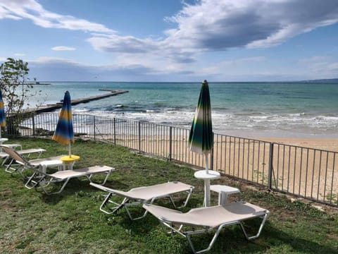 Day, Natural landscape, Beach, Sea view, sunbed