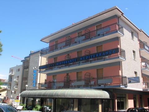 Hotel Mediterranée Hotel in Spotorno