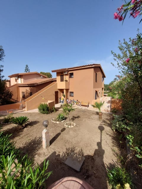 Property building, Garden view