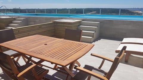 Balcony/Terrace, Swimming pool