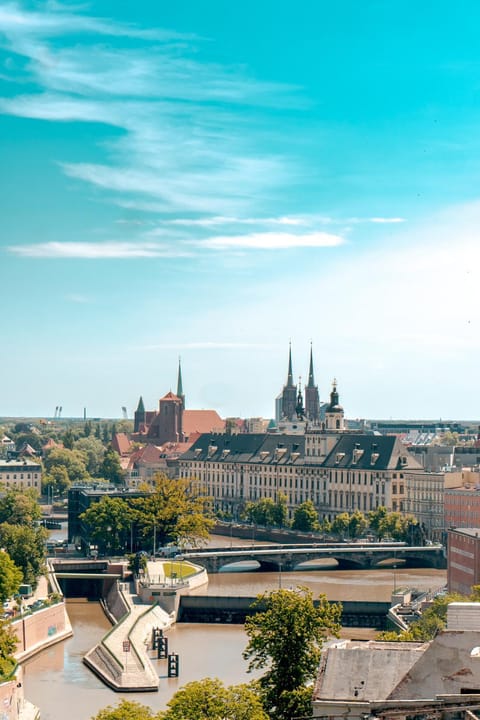 City view, River view