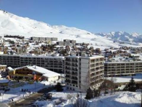 Charmant appartement avec balcon ouest proche pistes et commerces, 5 pers. - FR-1-417-25 Apartment in Villarembert