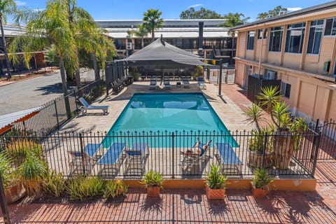 Day, Pool view, Swimming pool, sunbed