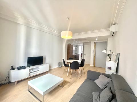 Pasteur by Welcome to Cannes Condo in Cannes