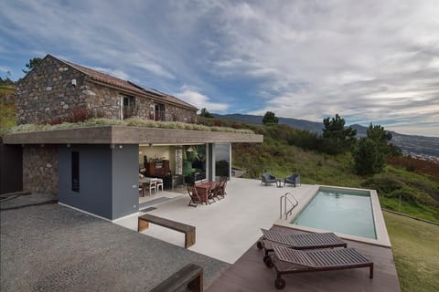 Facade/entrance, Garden view, Mountain view, Pool view