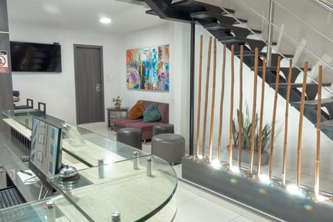 Communal lounge/ TV room, TV and multimedia, Living room, Lobby or reception, Seating area