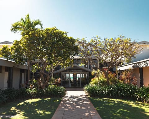 Mangrove Hotel Hotel in Broome